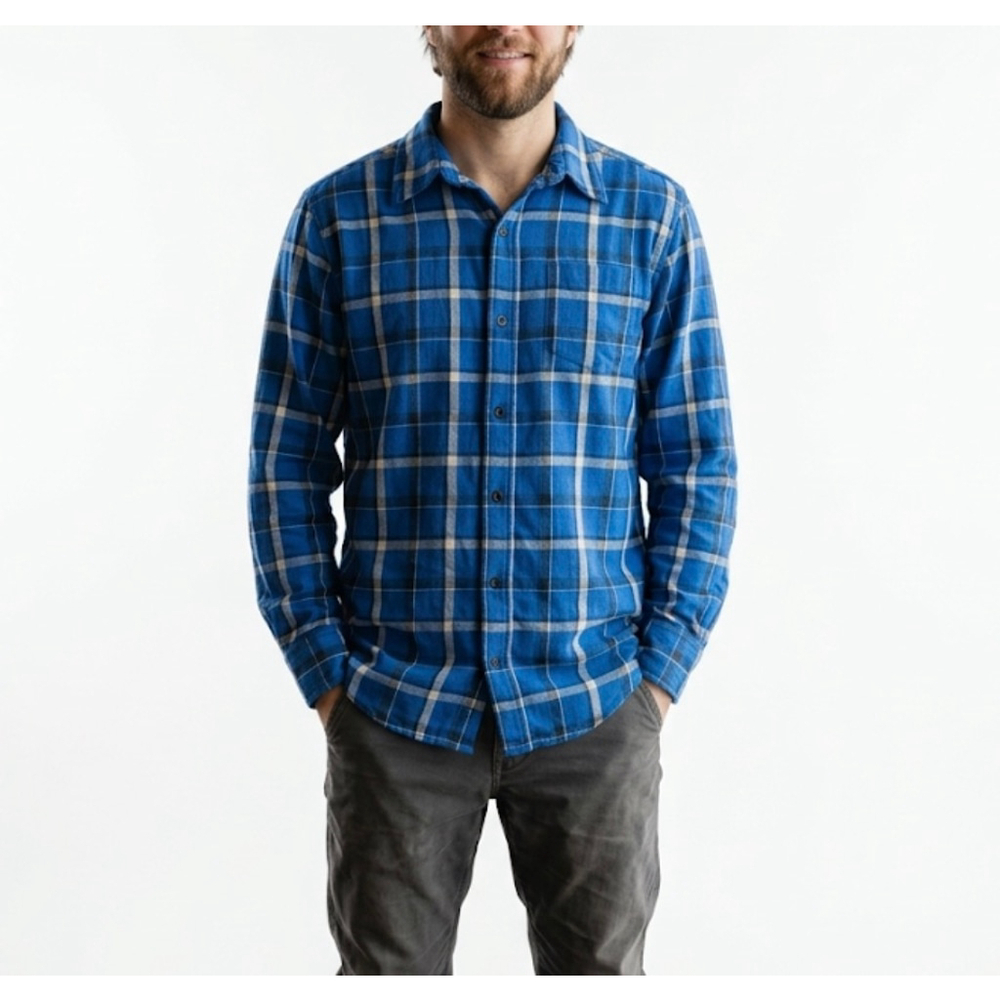 Men's Burton Blue Plaid Casual Button Down Shirt M
